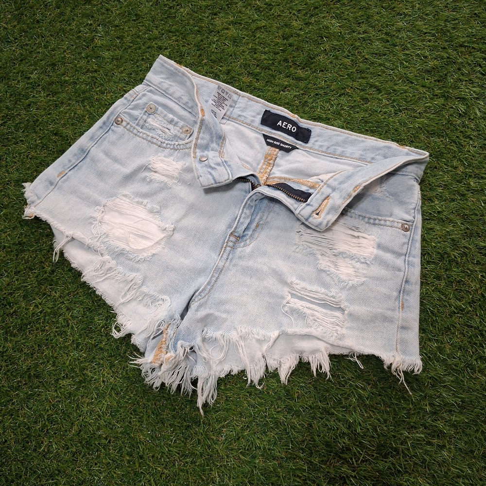 Aeropostale Light Wash Distressed Denim High Rise Shorty Shorts - Light Blue